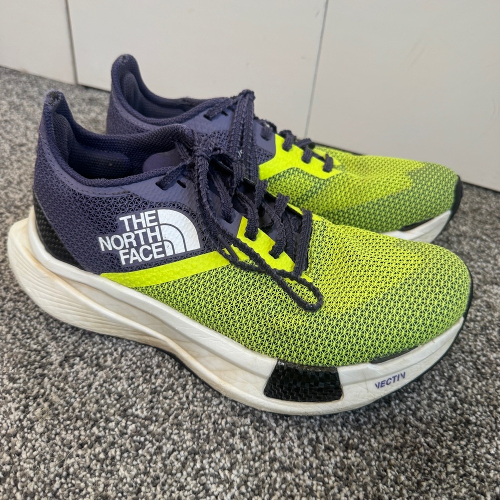 The North Face Summit Vectiv Pro 2 Road-to-Trail Running Shoes Woman’s Size 9